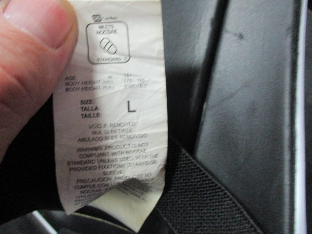 Load image into Gallery viewer, Used Adidas Size Large Soccer Shin Guards
