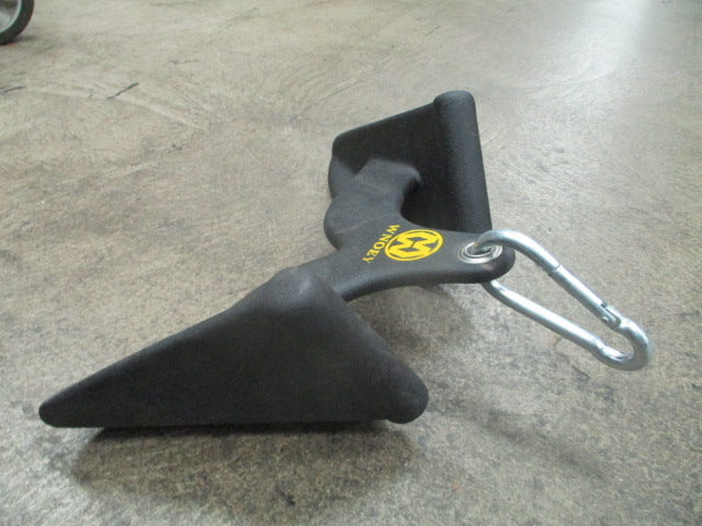 Load image into Gallery viewer, Used Wnoey 12" Rubber Coated Lat Pull Down Attachment
