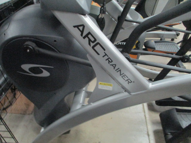 Load image into Gallery viewer, Used Cybex Arc trainer 525AT
