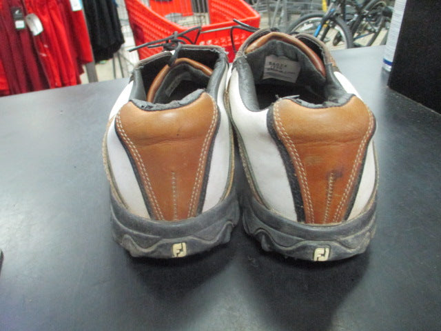 Load image into Gallery viewer, Used Foot - Joy Size 12 Golf Shoes
