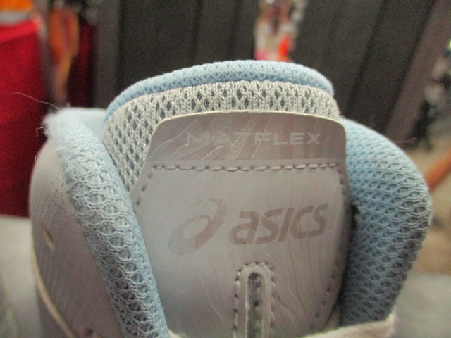 Load image into Gallery viewer, Used Asics MatFlex Wrestling Shoes Size 9
