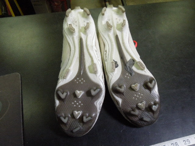 Load image into Gallery viewer, Used Battle Sports AstroFly Football Cleats Size 10.5
