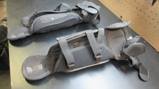 Used Wilson Catcher Sin Guards - Size Youth