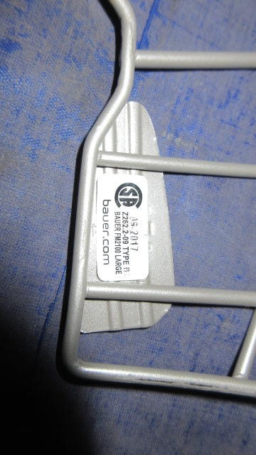 Load image into Gallery viewer, Used Bauer True Vision FM 2100 Face Mask Size Large
