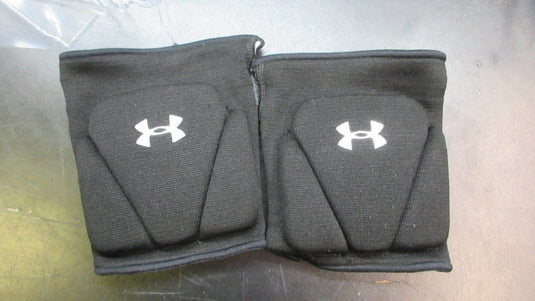 Under Armour UA Strive Volleyball Knee Pads - Size Medium