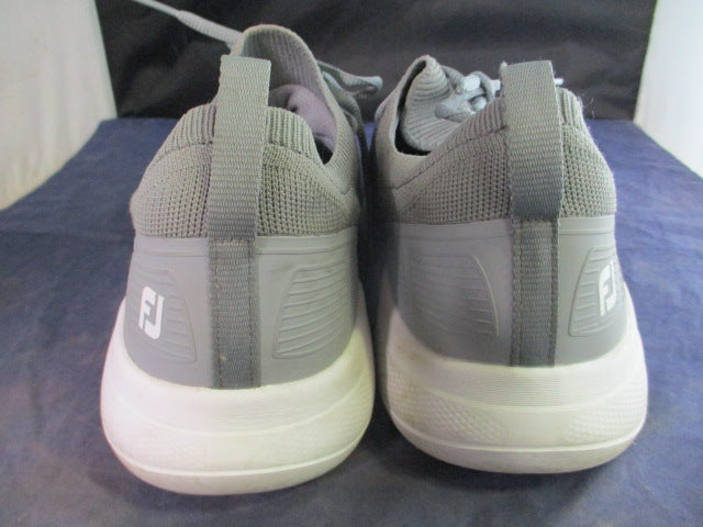 Load image into Gallery viewer, Used Foot-Joy Flex XP Golf Shoes Size 9.5
