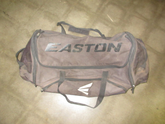 Used Easton E100G Equipment Bag