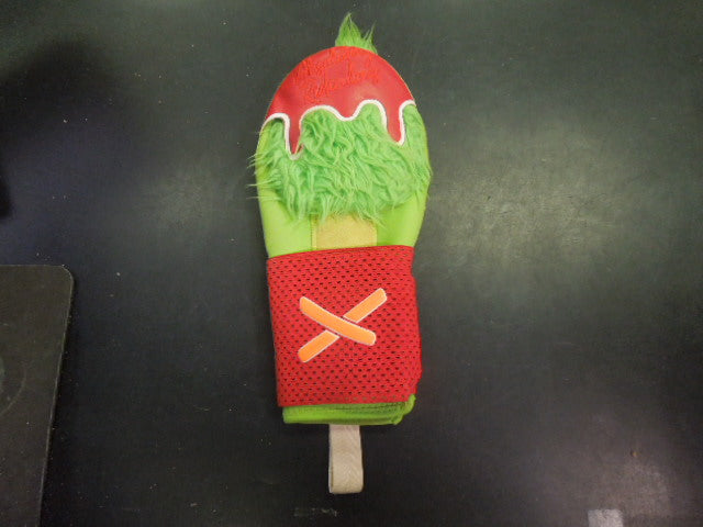 Load image into Gallery viewer, Used Absolutely Ridiculous The Grinch Sliding Mitt Size Adult
