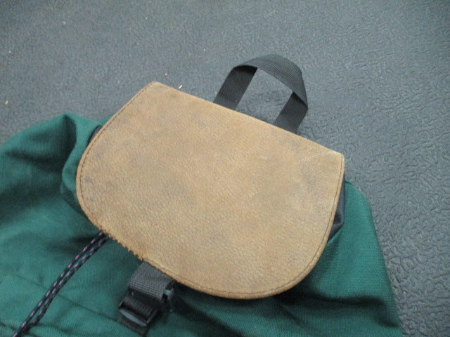 Load image into Gallery viewer, Used Jansport Top Synch Bag in Green Like New Late 90s
