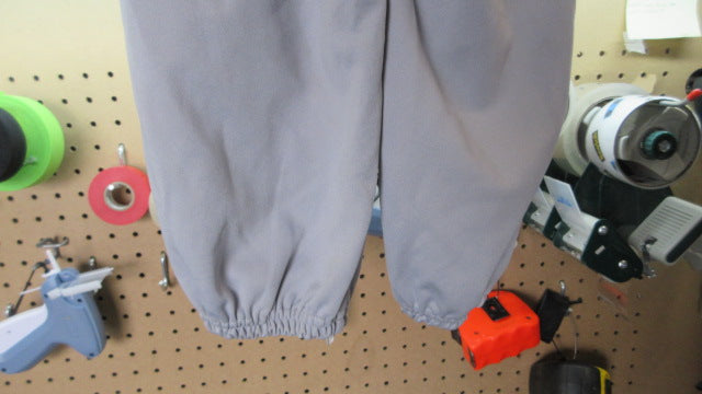 Load image into Gallery viewer, Used Wilson Elastic Bottom Baseball Pants - Size Youth Small
