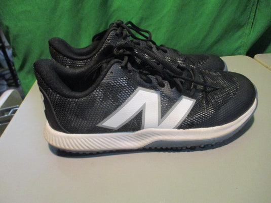 Used New Balance Fuel Cell Size 7.5 Baseball Turf Shoes