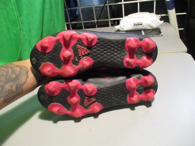 Load image into Gallery viewer, Used Adidas Pink/Black Size 5 Soccer Cleats
