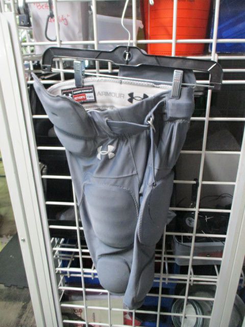 Load image into Gallery viewer, Used Under Armour Integrated 7 Pad Football Pants Youth Size Medium
