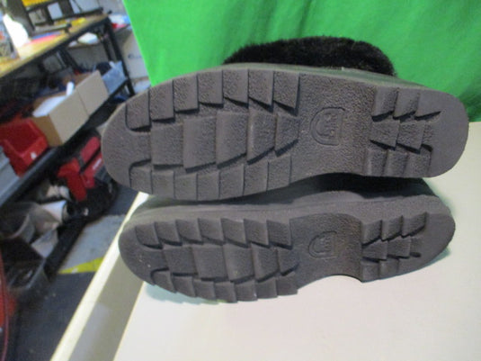 Used Sorel Size 9 Winter Boots