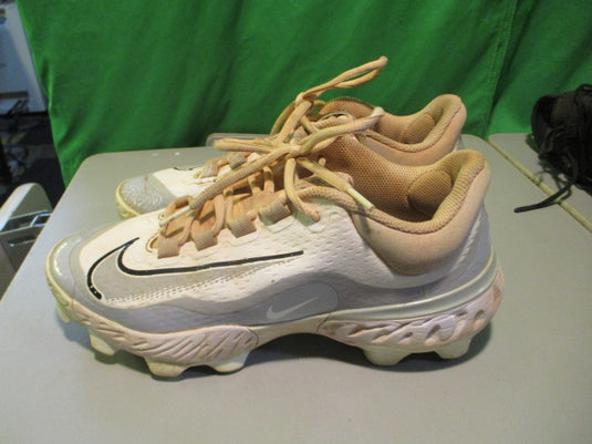 Used Nike React Size 7.5 Cleats