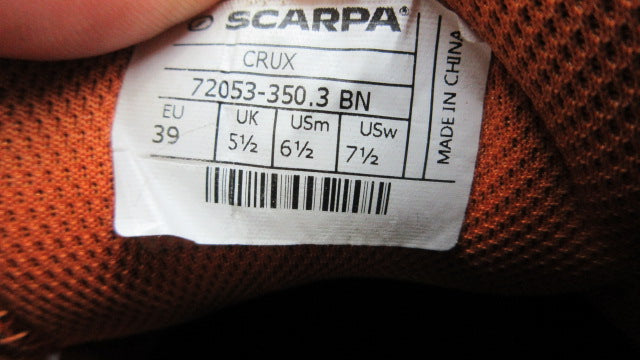 Load image into Gallery viewer, Used Scarpa Men's Crux Approach Shoes - Size 6.5
