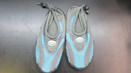 Used Wave Women's Water Shoes - Size 5