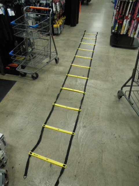 Used SKLZ Agility Ladder with Carry Bag