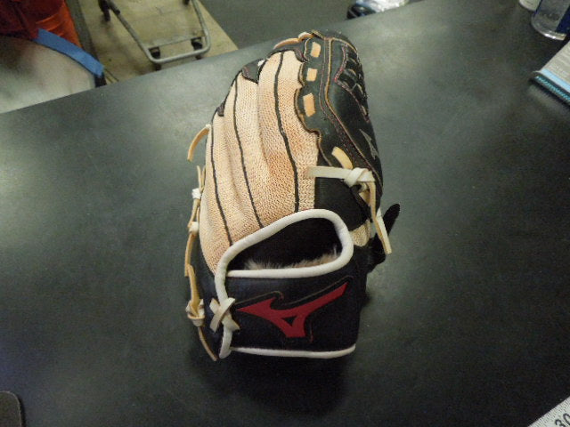 Load image into Gallery viewer, Used Mizuno Finch Fastpitch GPP-1155F3 RHT 10" Glove
