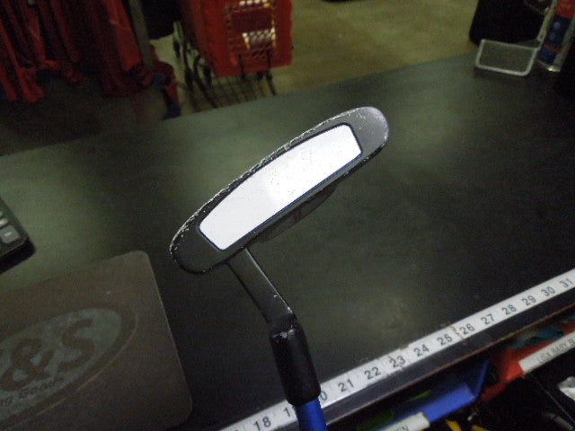 Load image into Gallery viewer, Used PowerBilt Lil Slugger Right Hand Jr. Putter
