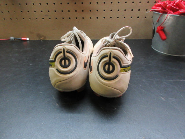 Load image into Gallery viewer, Used Nike Tiempo Legend 9 Elite FG Soccer Cleats - Size 6.5
