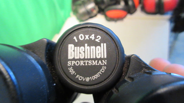 Load image into Gallery viewer, Used Bushnell Sportsman 10 X 42 Binoculars
