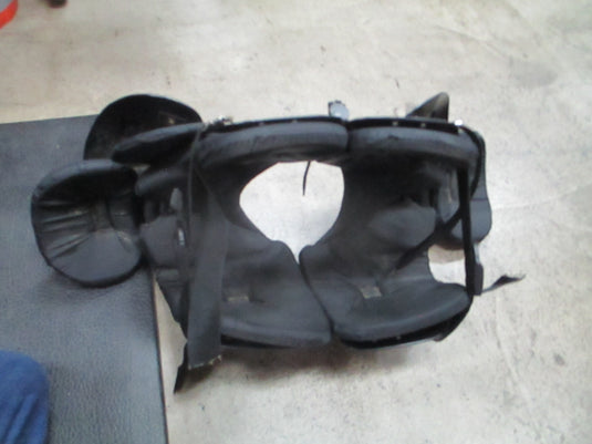 Used Tag Battle Gear II TSP100 Youth Large Football Shoulder Pads