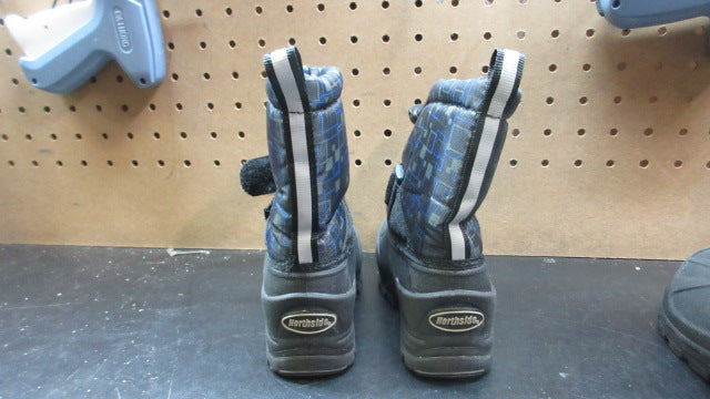 Load image into Gallery viewer, Used Northside Youth Insulated Winter Boots - Size 6
