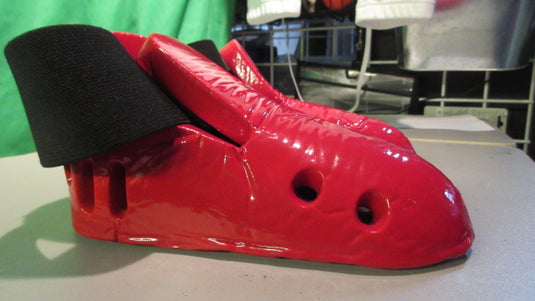 Used Champion Youth Small Martial Arts Taekwondo Sparring Foot Protectors