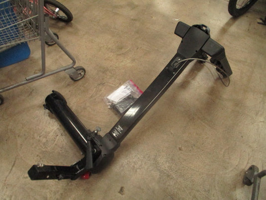 Used Yakima Fullswing 4 Bike Hitch Rack (Key And Straps Behind Counter)