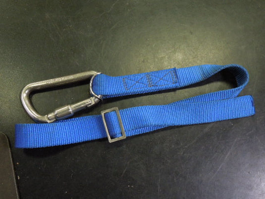 Used Marine Grade D typ Slip Lock Carabiner with Nylon Rope Connected