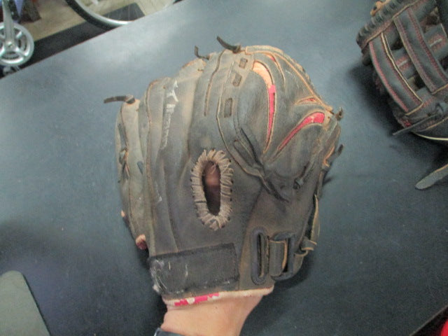 Load image into Gallery viewer, Used Mizuno J. Finch Series Glove 11.5" RHT
