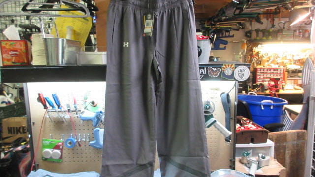 Load image into Gallery viewer, Under Armour Windbreaker Sweat Pants - Size Medium
