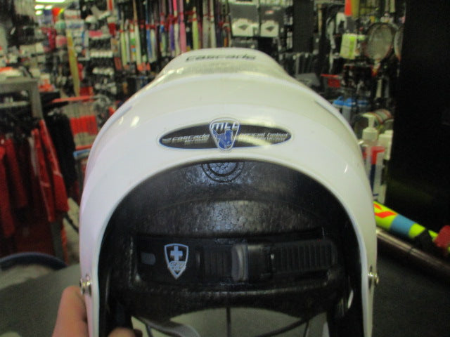 Load image into Gallery viewer, Used Cascade CPVR Lacrosse Helmet with Chinstrap Adjustable Crown Size M/L
