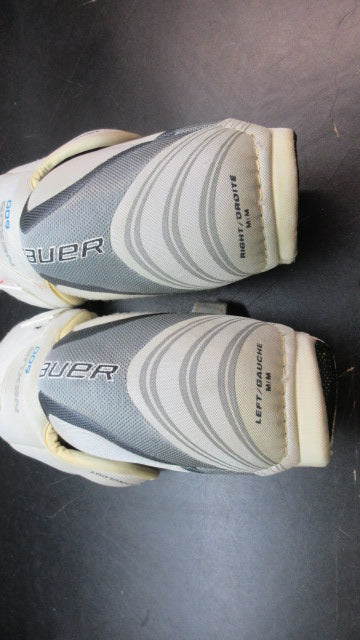 Load image into Gallery viewer, Used Bauer Nexus 600 Hockey Elbow Pads - Size Medium
