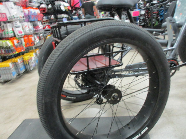 Load image into Gallery viewer, Used Baja 24&quot; Trike
