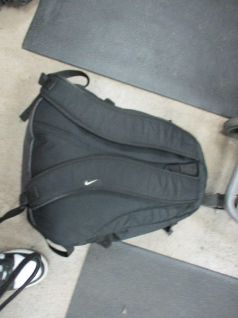 Load image into Gallery viewer, Used Nike Baseball/Softball Equipment Bag
