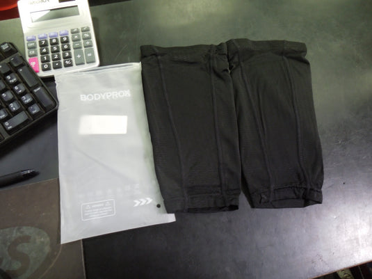 Like New Bodyprox Shin Guard Sleeves Size Large