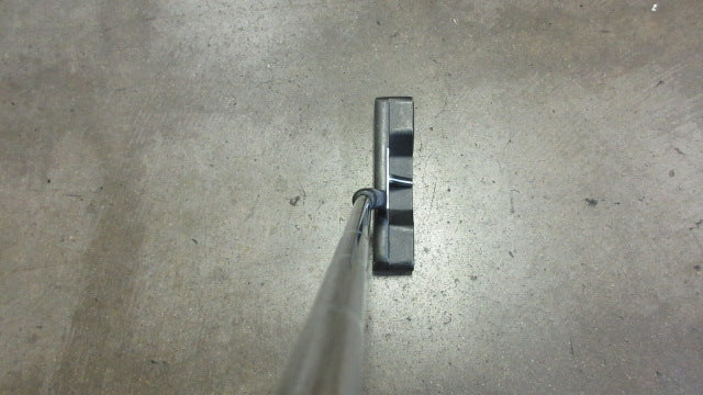 Load image into Gallery viewer, Used Bullet Challenger Face Balanced 30&quot; Putter - RH
