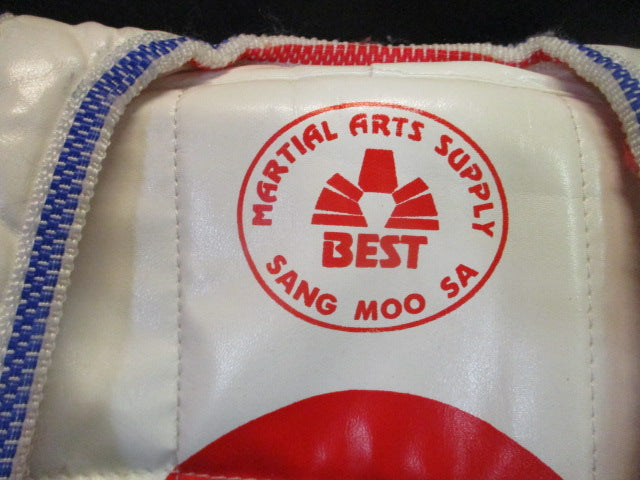Load image into Gallery viewer, Used Sang Moo Sa Youth Martial Arts Chest Protector
