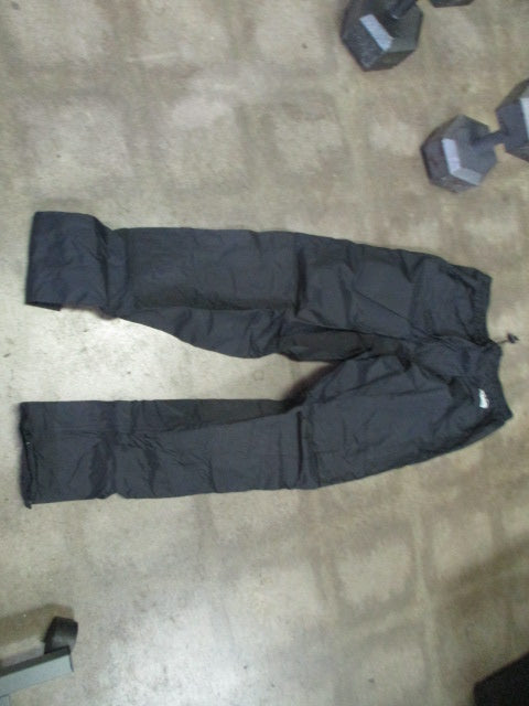 Load image into Gallery viewer, Used Coleman Inlet Nylon Pants w/ Cargo Pocket Size Medium - New Condition
