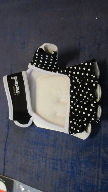 Load image into Gallery viewer, Used iPerform Field Hockey Glove Adult Size Small - Like New
