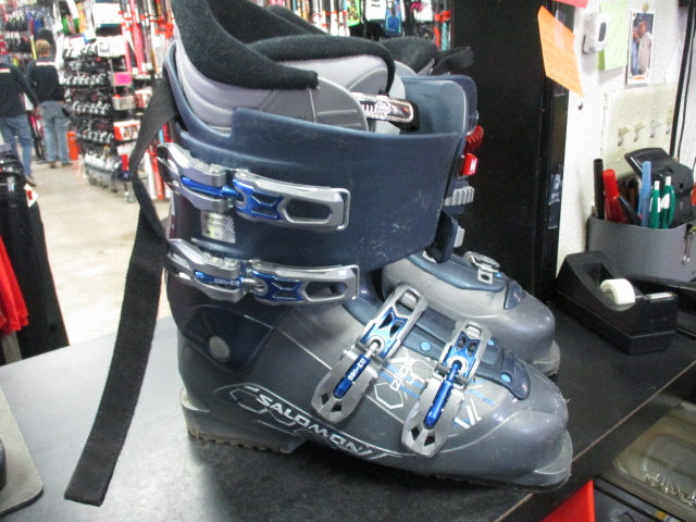 Load image into Gallery viewer, Used Salomon 10-10.5 Downhill Ski Boots
