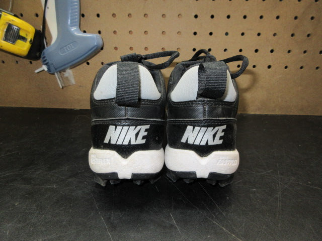 Load image into Gallery viewer, Used Nike Kids' Alpha Menace Shark Football Cleats - Size Youth 3
