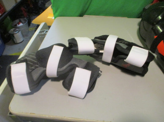 Used Bauer Lil' Sport Junior Medium Hockey Elbow Pads