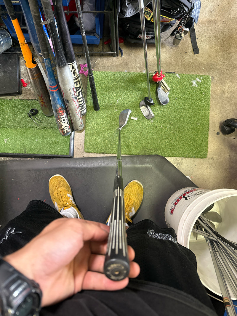 Load image into Gallery viewer, Vintage The Warrior Tour Model Right Hand Wedge
