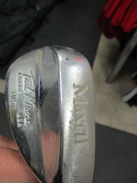Load image into Gallery viewer, Used Maxfli Tad Moore Forged TM57 Wedge - RH

