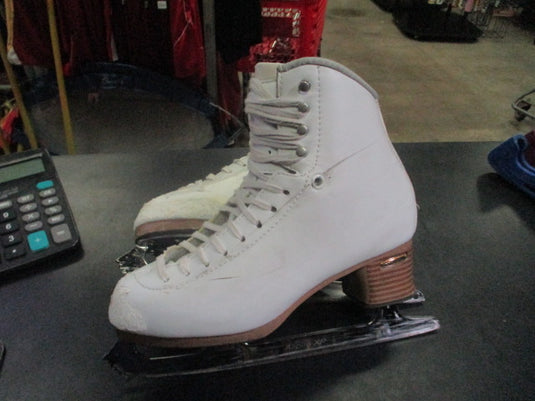Heavy Use Jackson Freestyle 2190 Ice Skate Size 5