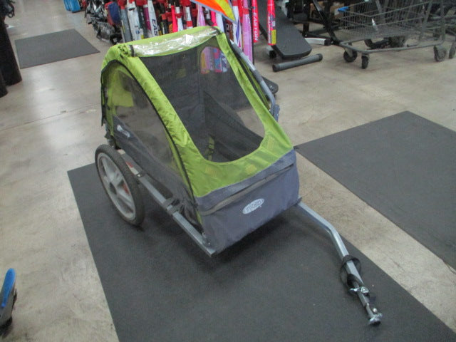 Load image into Gallery viewer, Used InStep Folding Green Bike Trailer (Worn Straps)
