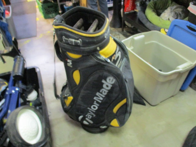 Load image into Gallery viewer, Used Taylormade R5 Hundreds Series Staff Golf Bag
